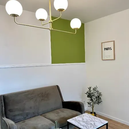 « petit Paris » - T2 Centre Parking/balcon Apartamento Albertville